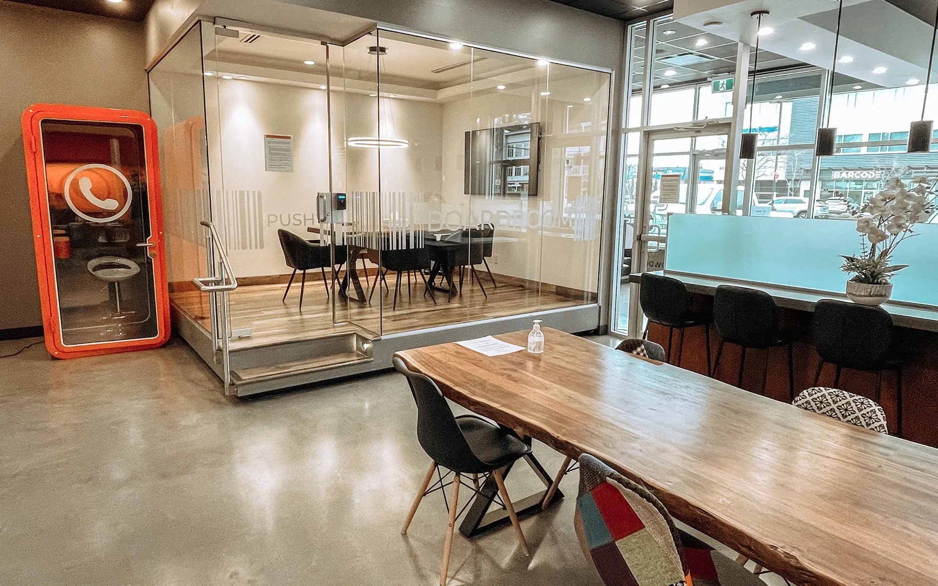 How to Choose a Location for Your Virtual Event
