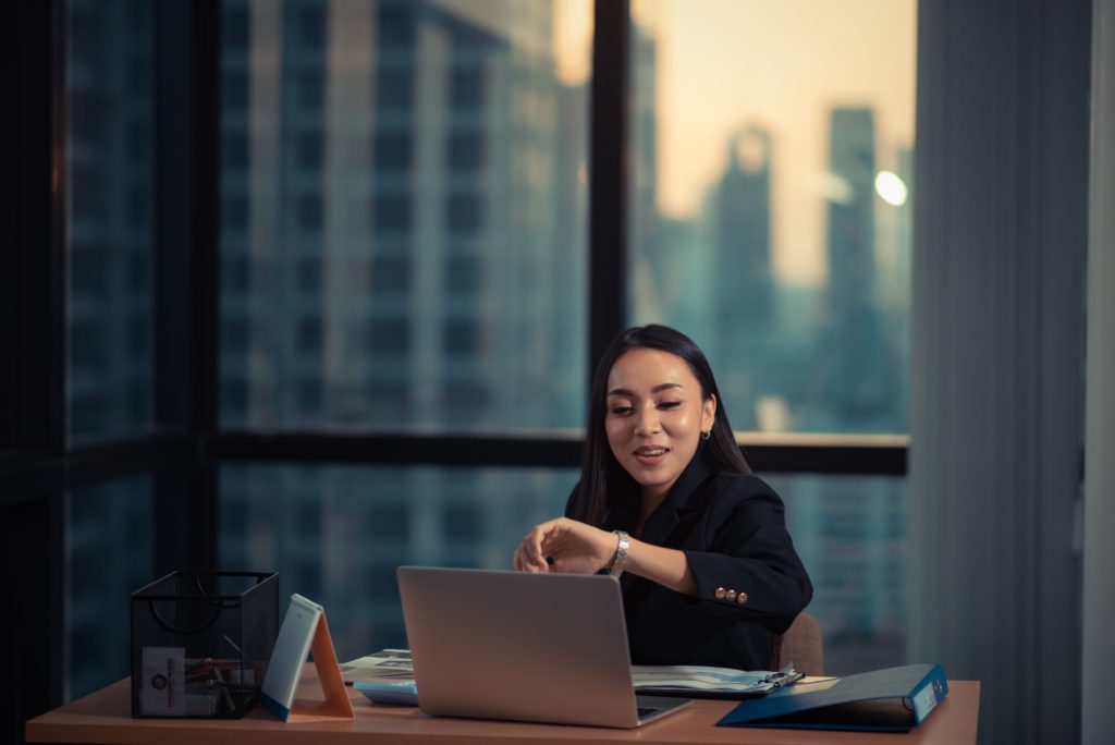 What are strategic thinking time management skills for business?