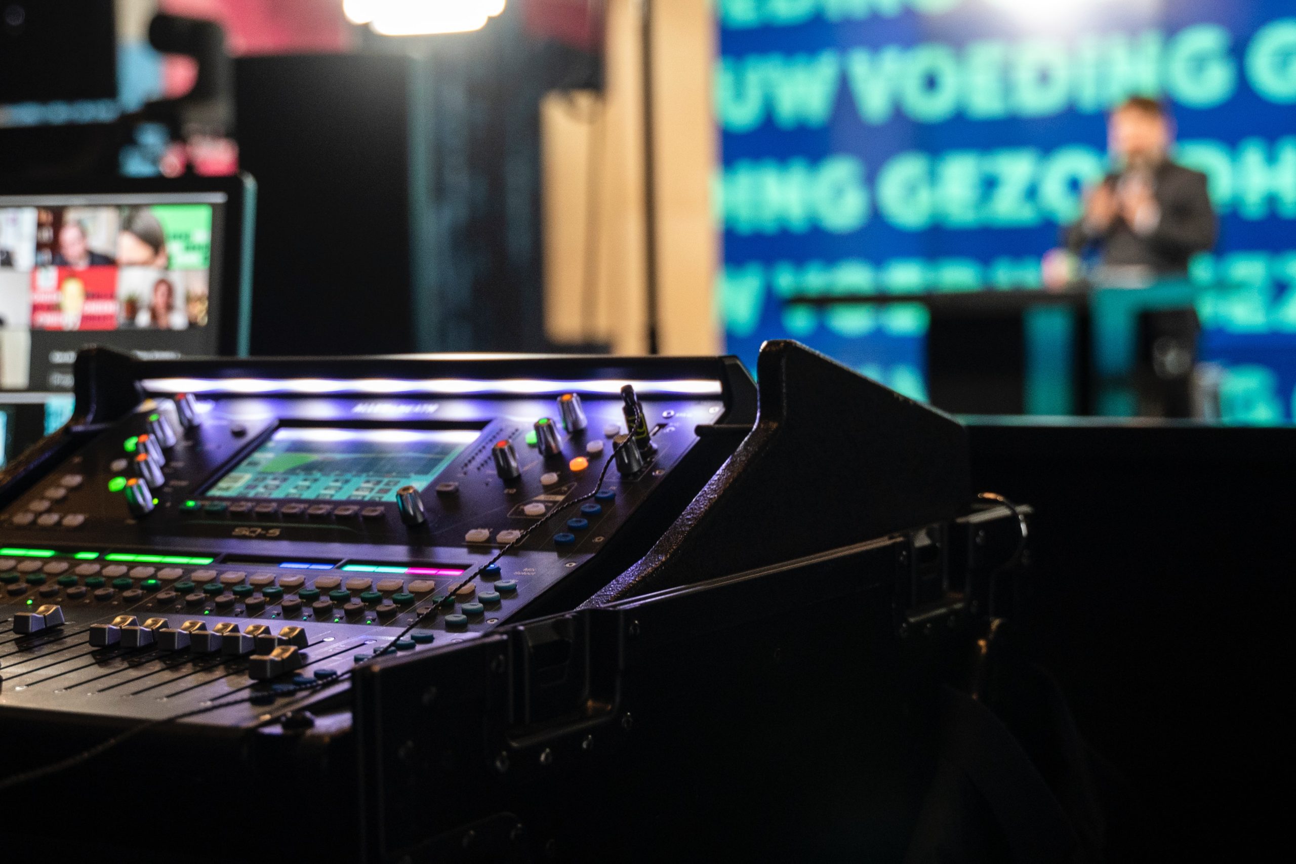How to Host a Successful Virtual Event: A Step-by-Step Guide