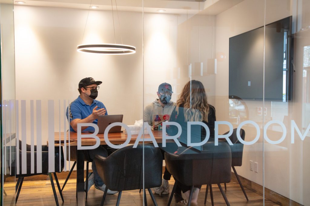 12 benefits of coworking for freelancers