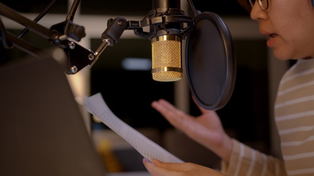 Affordable Marketing Ideas - Start or Contribute To a Podcast